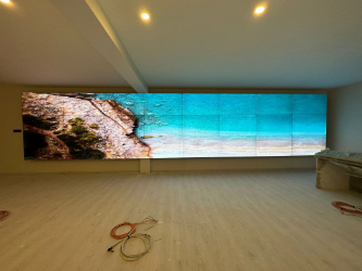  43" 55"  3 x 8 Duvar Tip Video Wall Solutions Çoklu Monitör İzleme Standları